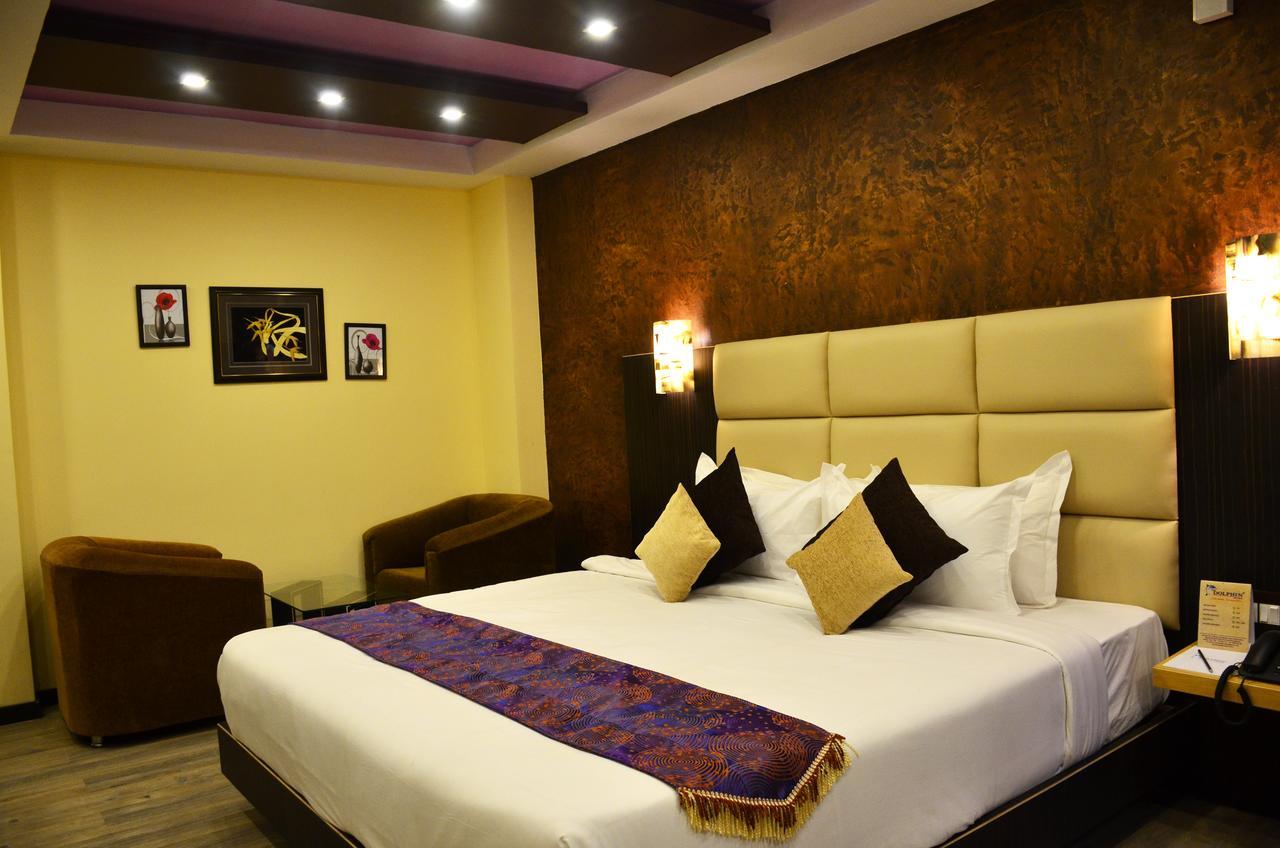 Dolphin Chocolate Inn Chandannagar Luaran gambar